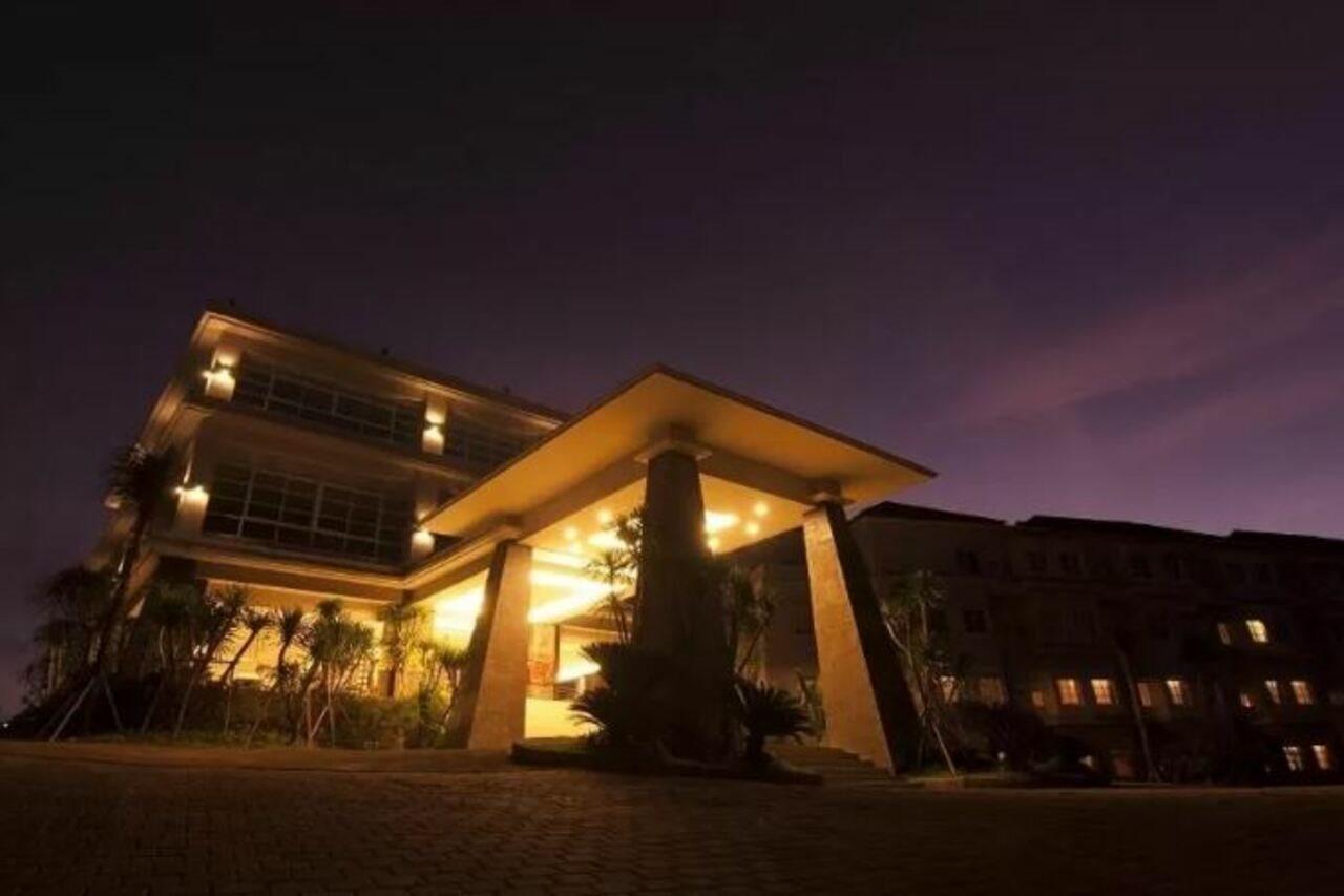 Lorin New Kuta Hotel Pecatu Eksteriør billede