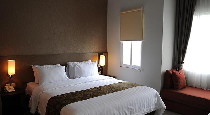 Lorin New Kuta Hotel Pecatu Eksteriør billede