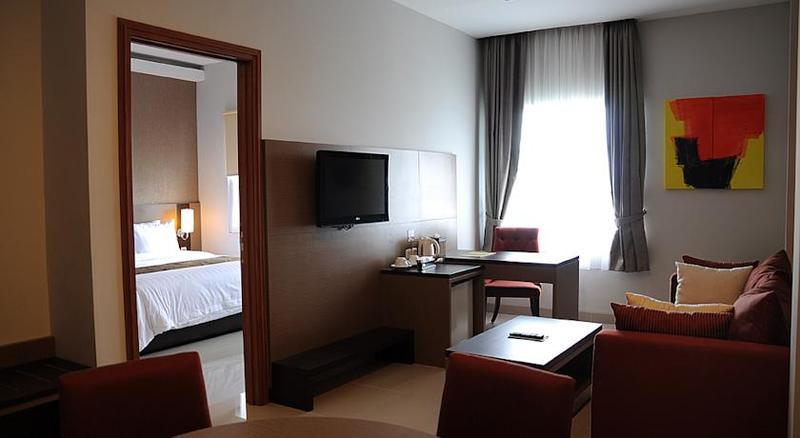 Lorin New Kuta Hotel Pecatu Eksteriør billede