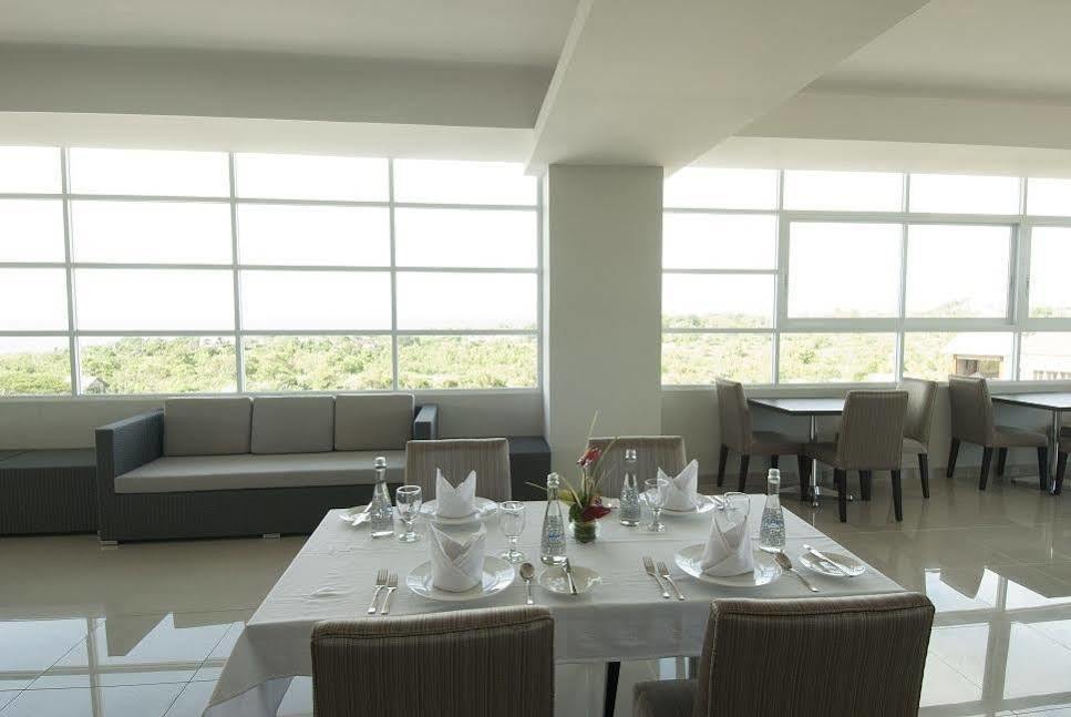 Lorin New Kuta Hotel Pecatu Eksteriør billede